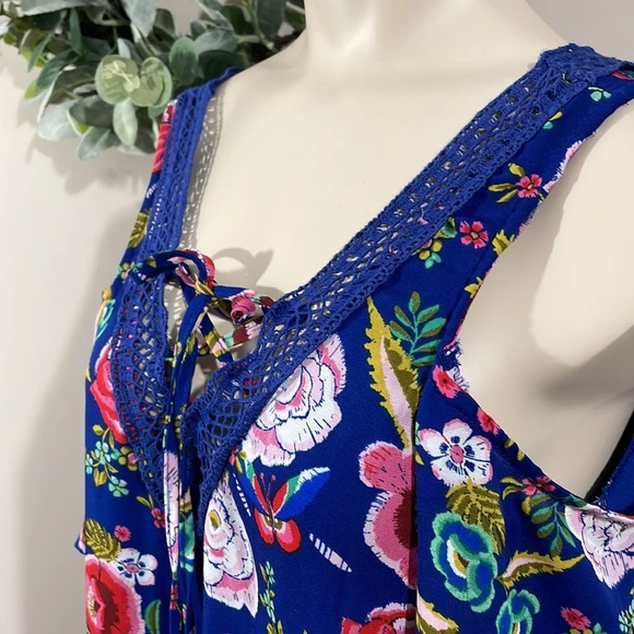 NWOT Jodi Kristopher Blue Floral Cold Shoulder Shift Dress M - Picture 4 of 15